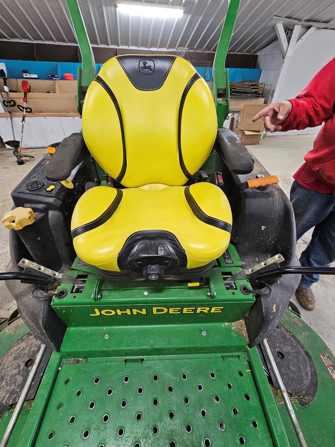 2018 John Deere Z997R at Heritage Tractor in Freeport, IL