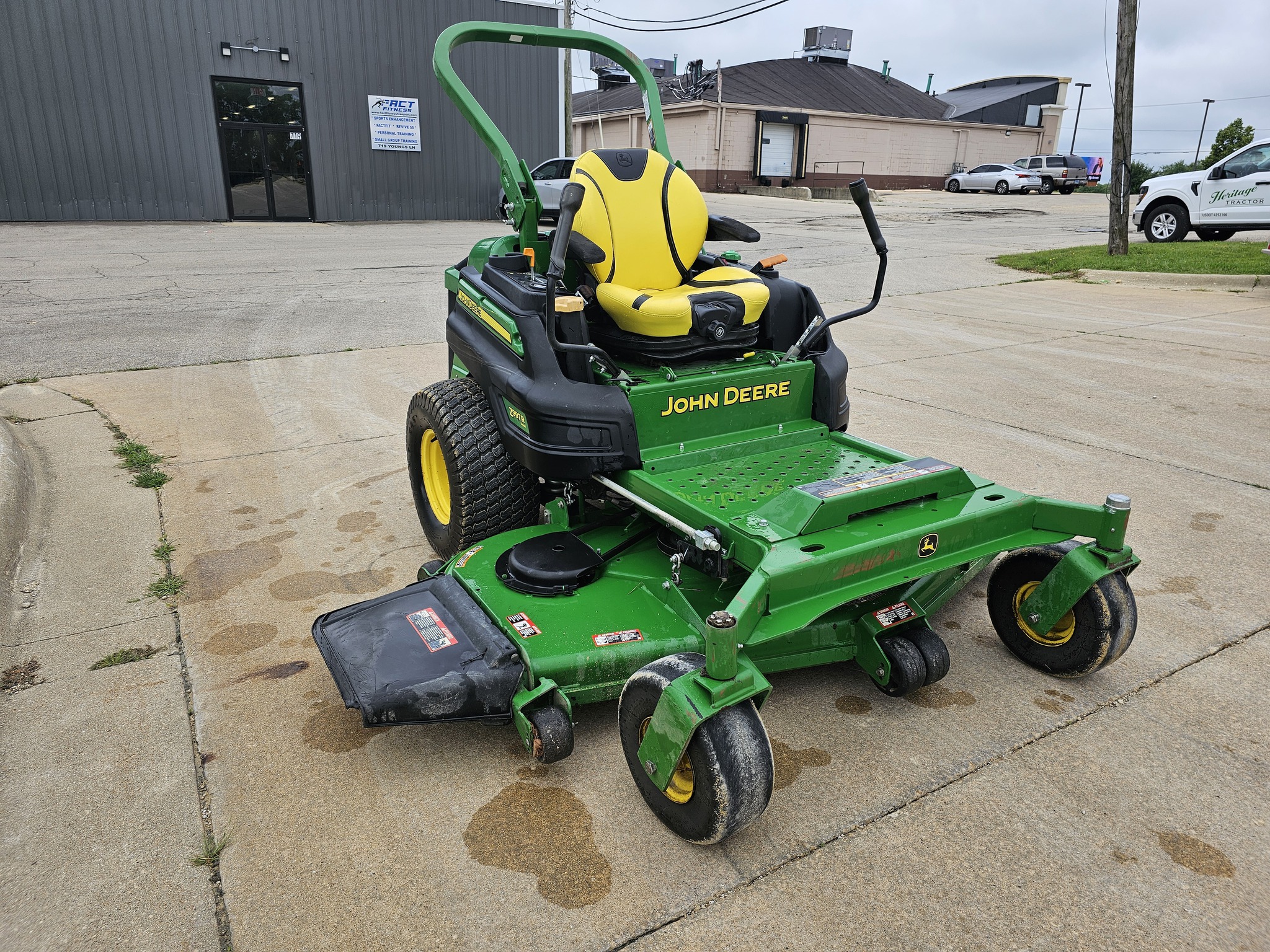  2018 John Deere Z997R at Heritage Tractor in Freeport, IL
