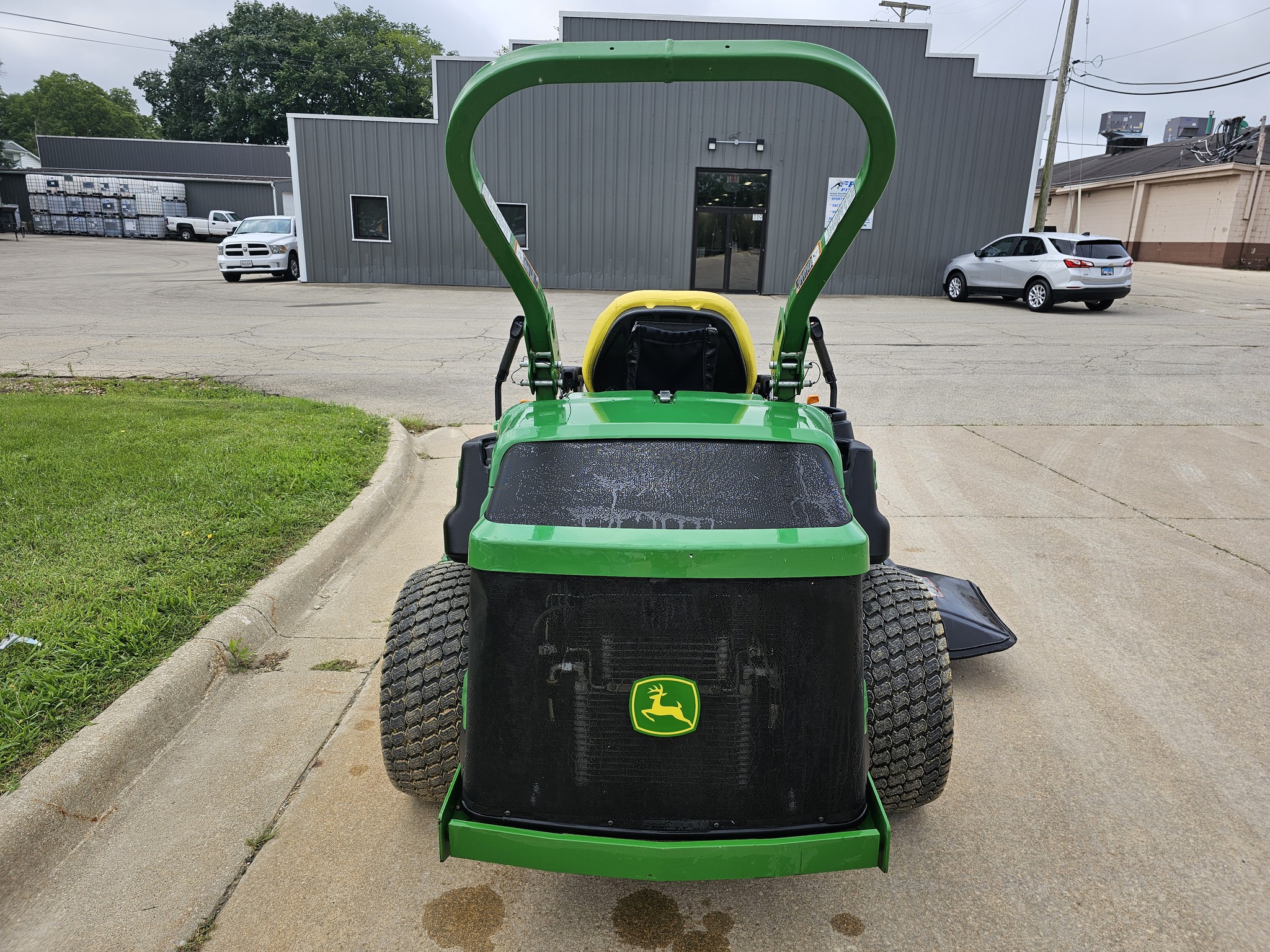  2018 John Deere Z997R at Heritage Tractor in Freeport, IL