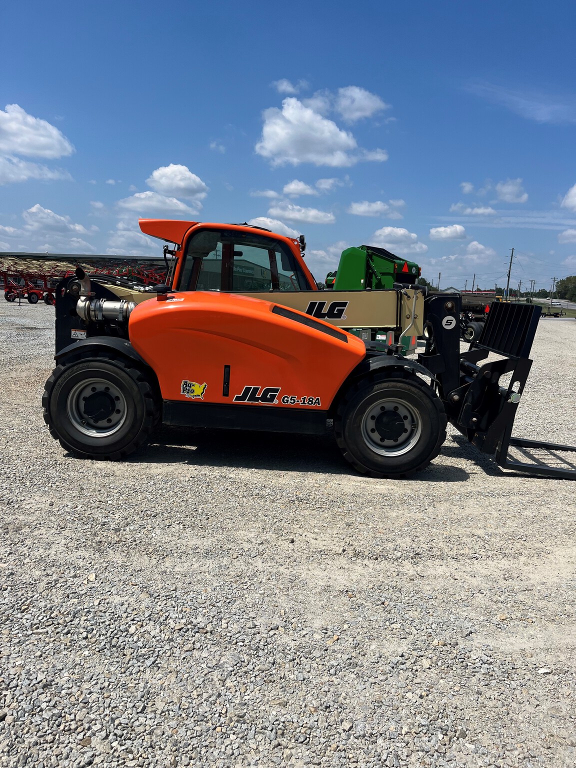 2023 JLG G5-18 Image 2