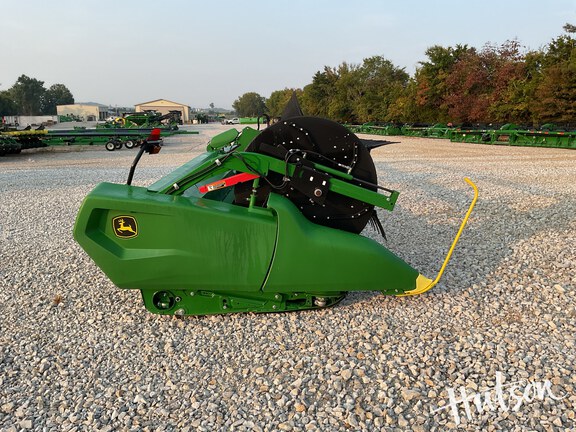 Photo of 2024 John Deere RD40F