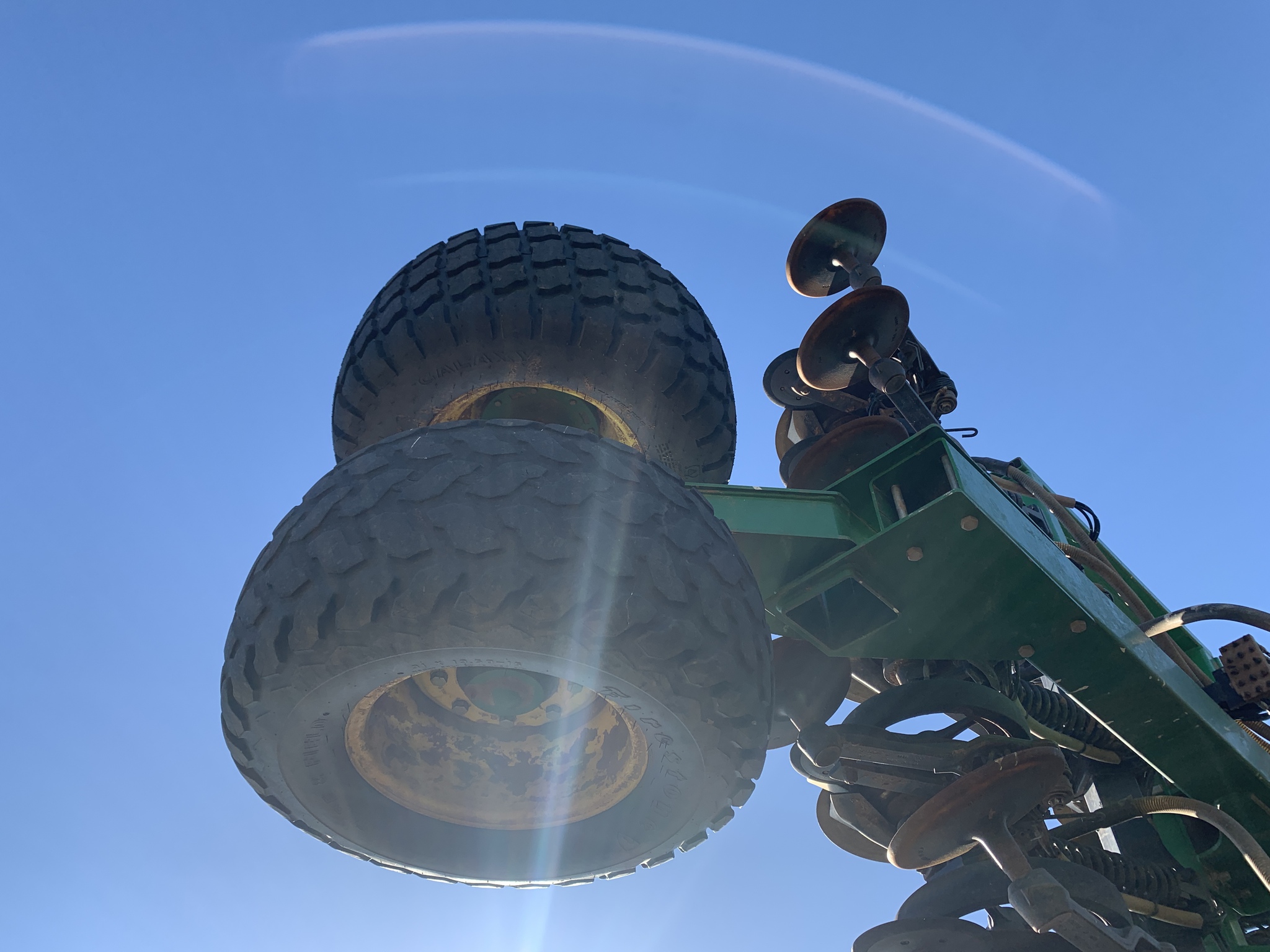 2015 John Deere 1890 Image 25