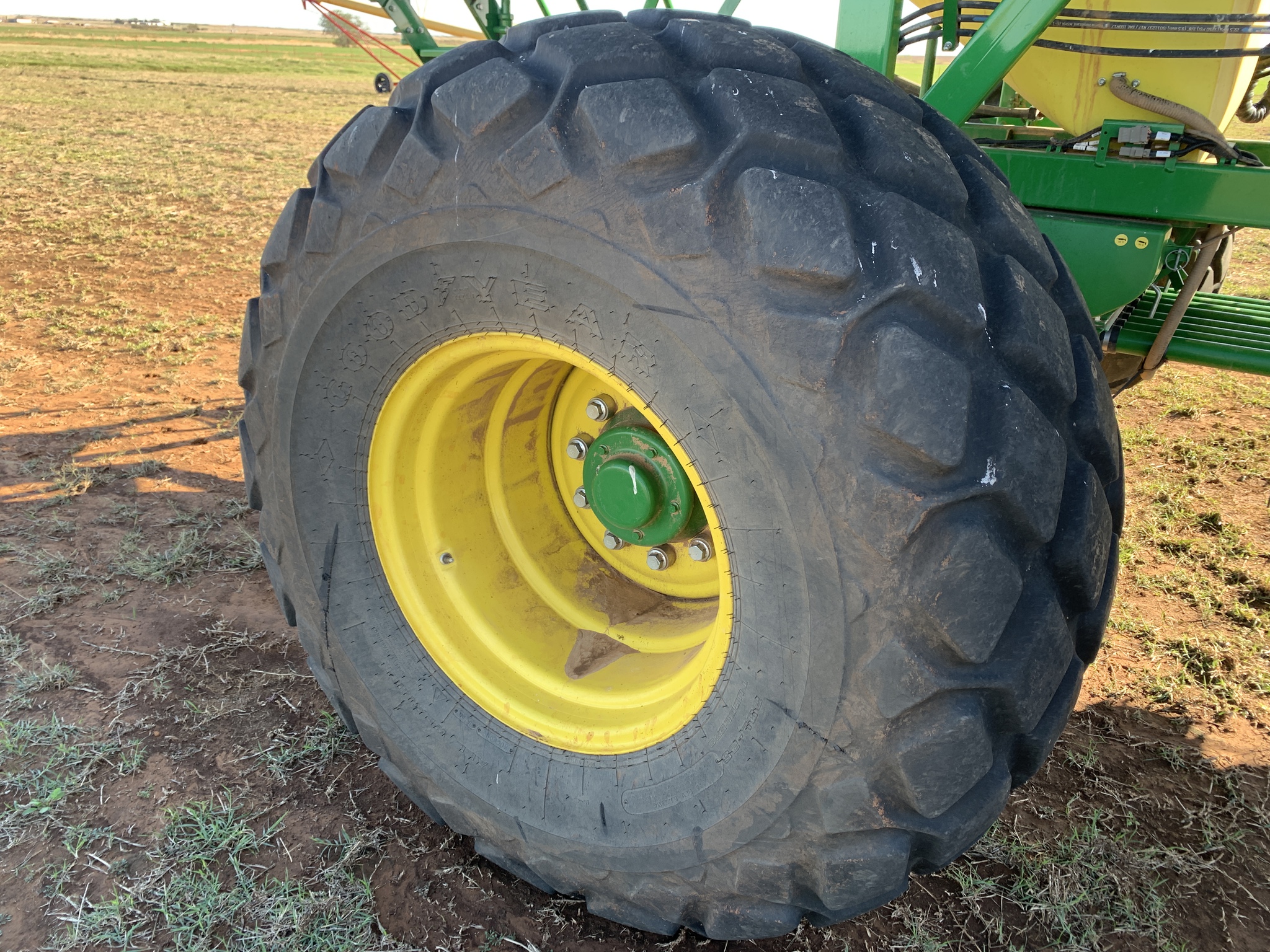 2015 John Deere 1890 Image 46