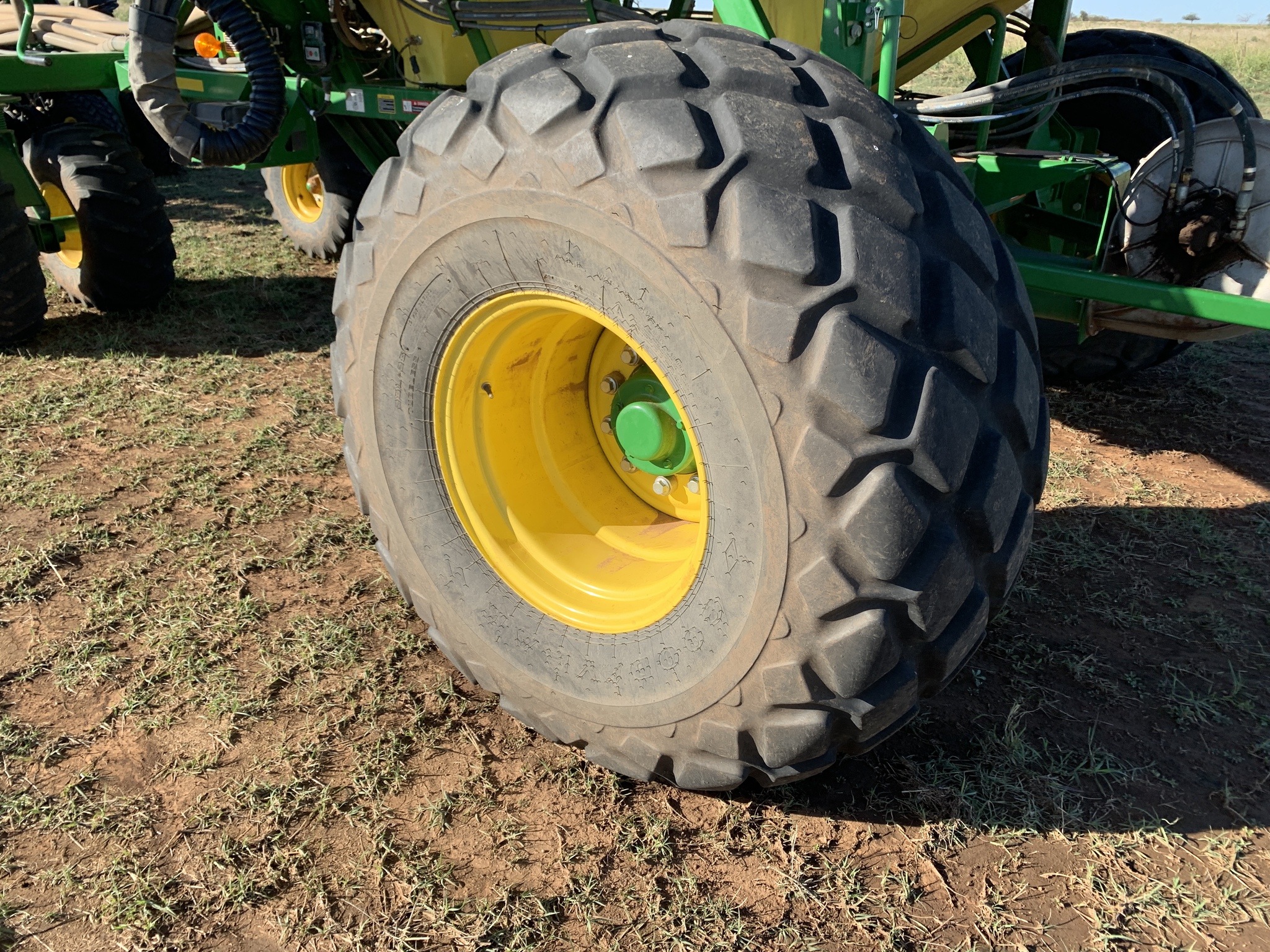 2015 John Deere 1890 Image 47