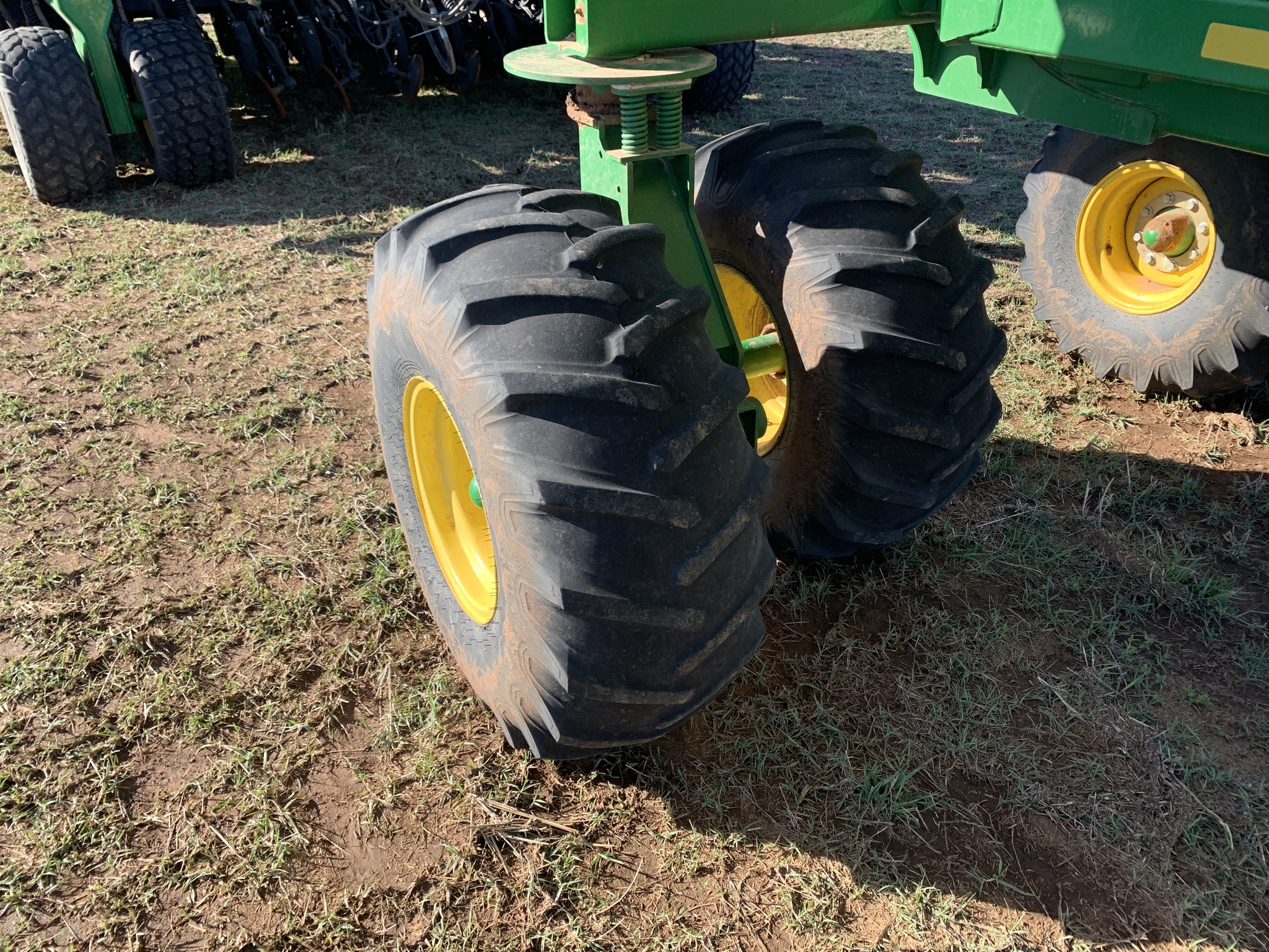 2015 John Deere 1890 Image 48