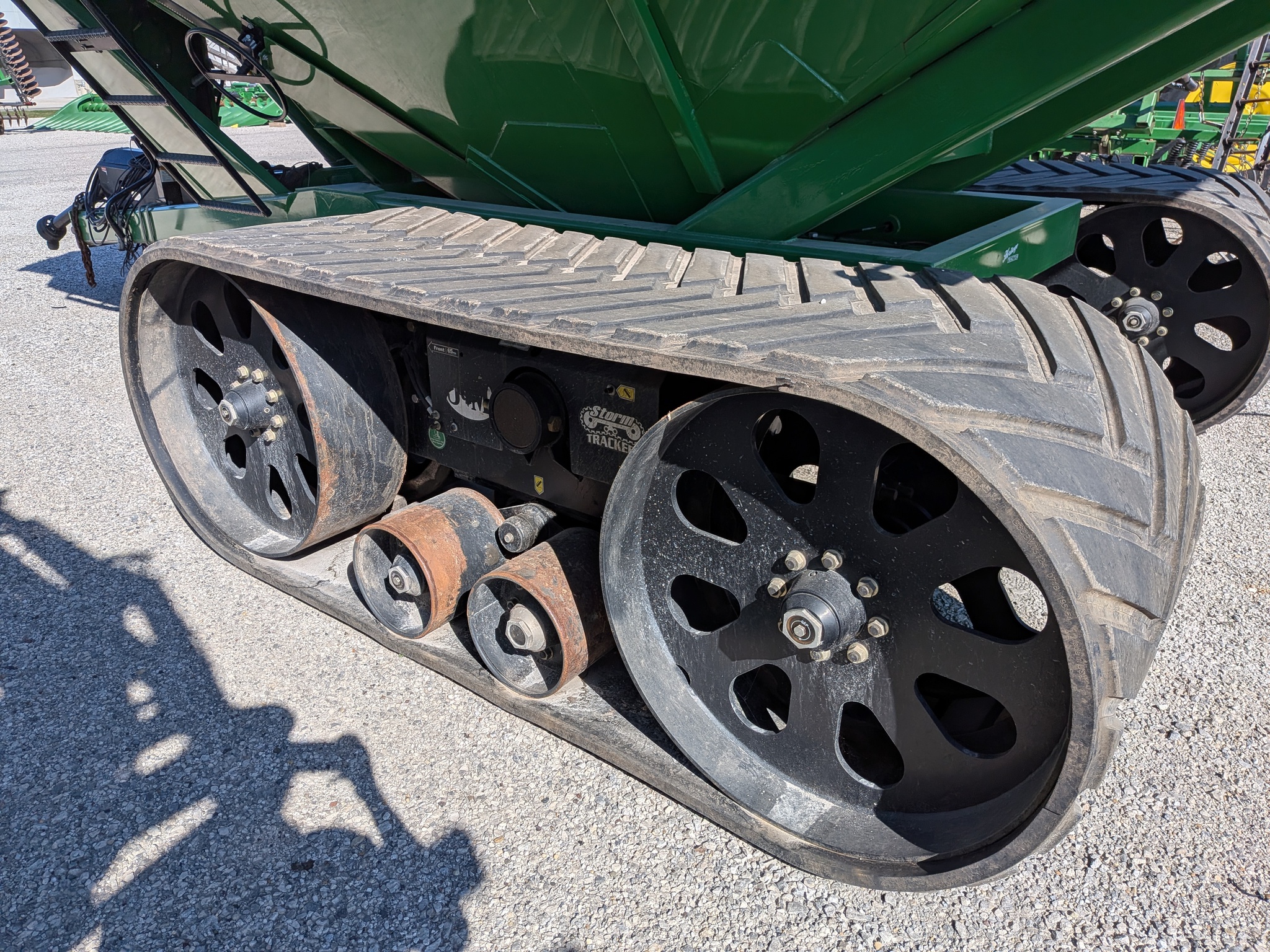  2018 J&M 1112 at Heritage Tractor in Roanoke, IL