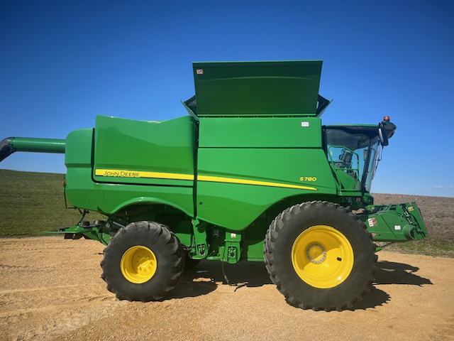 2022 John Deere S780 Image 5