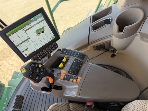 2022 John Deere S780 - Photo41