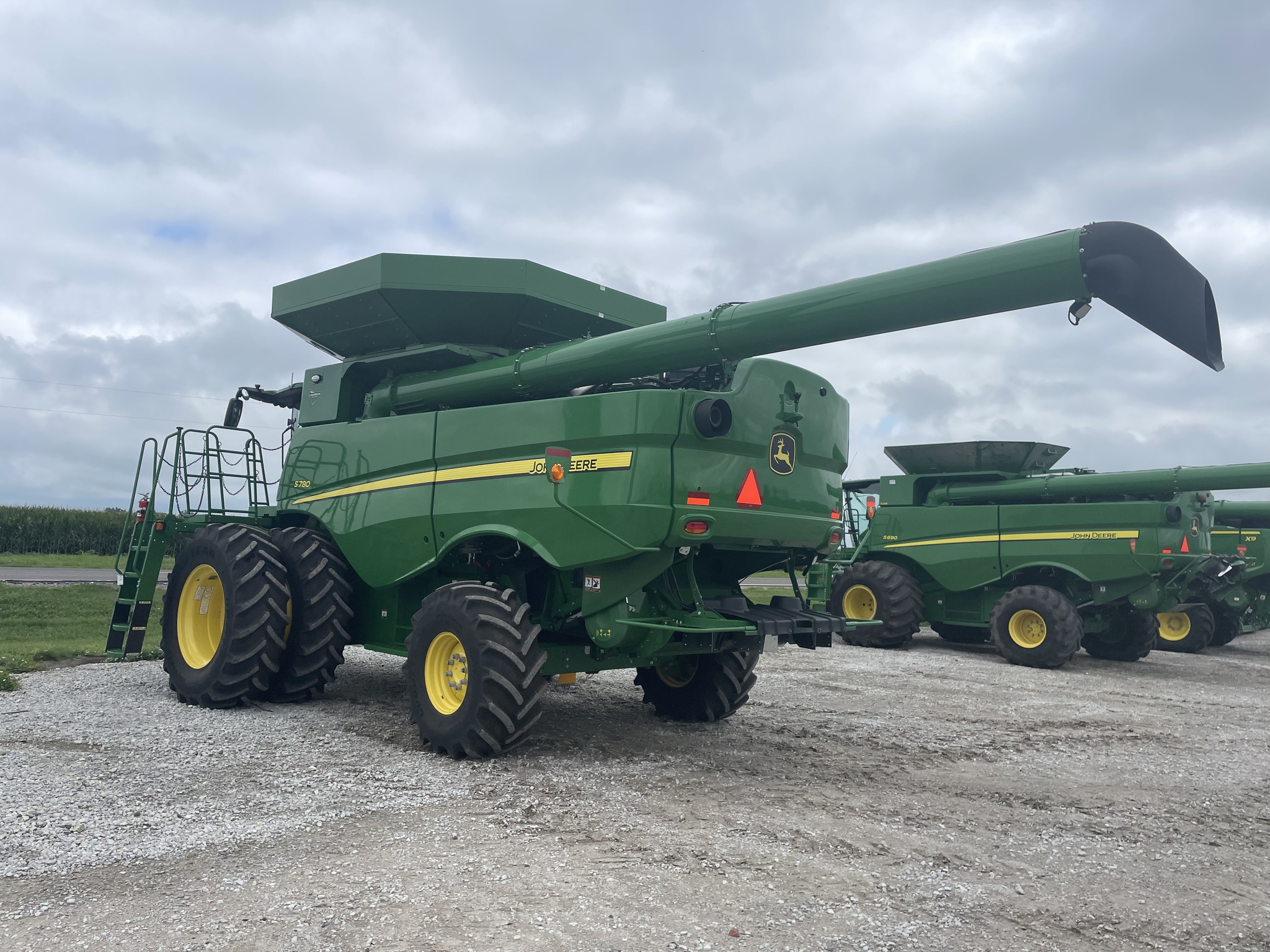 2023 John Deere S780 Image 3