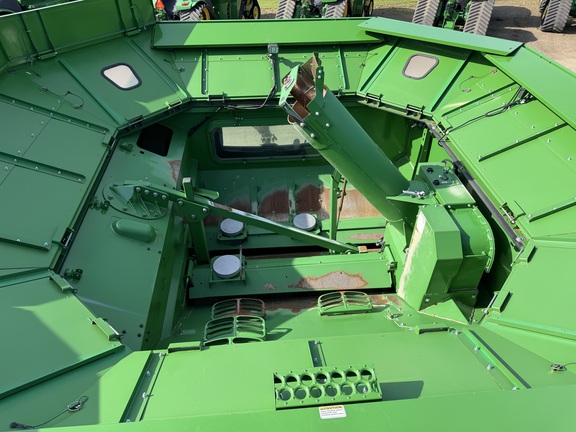 2023 John Deere S790 - Photo36