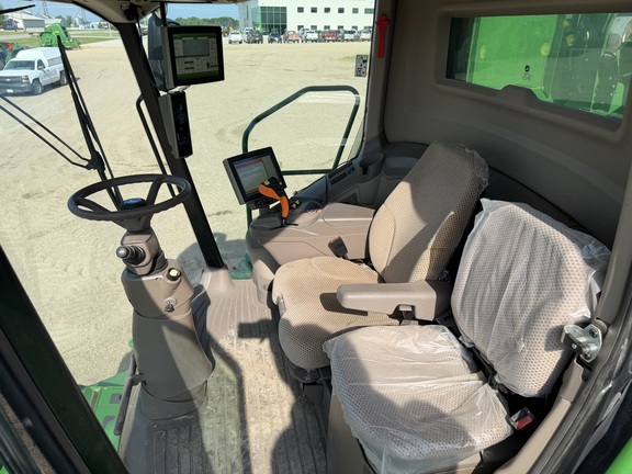 2023 John Deere S790 - Photo40