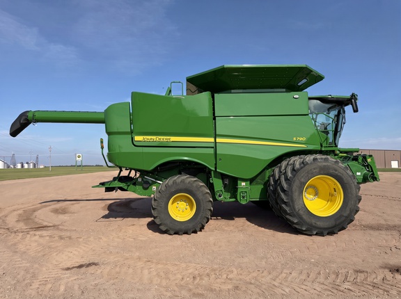 2023 John Deere S790 - Photo2