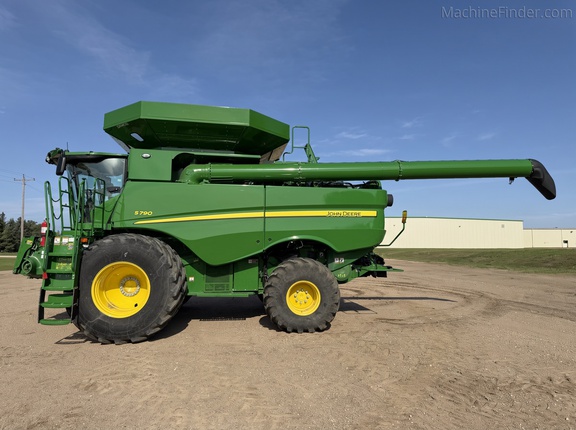 2023 John Deere S790 - Photo6