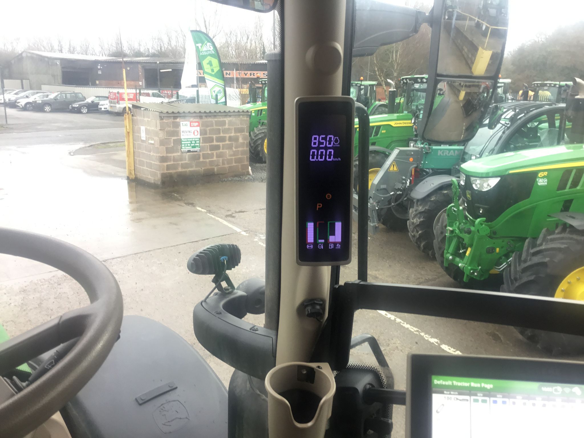 2023 John Deere 6R 250