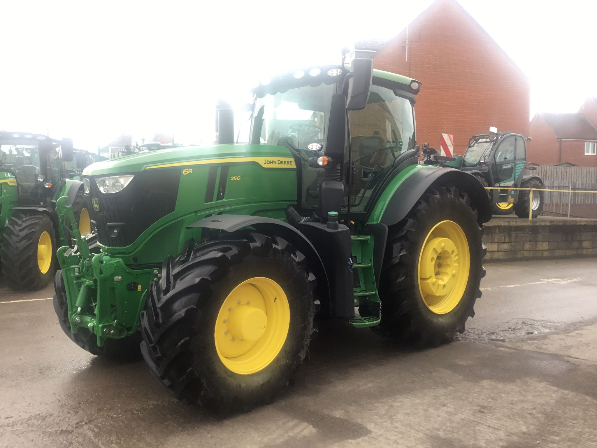2023 John Deere 6R 250