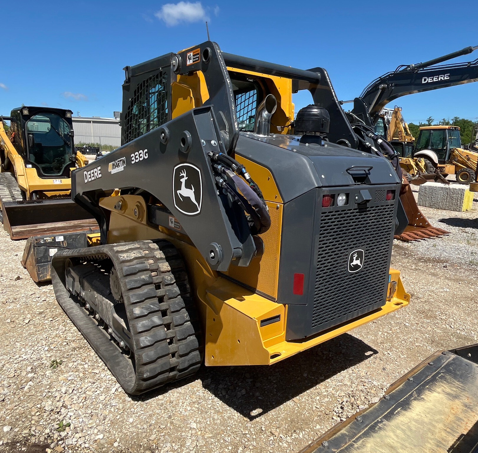 2024 John Deere 333G Image 6