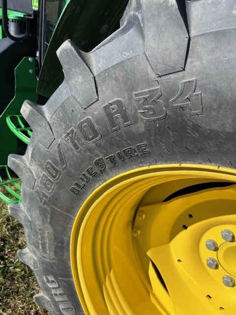 2022 John Deere 5115M Image 11