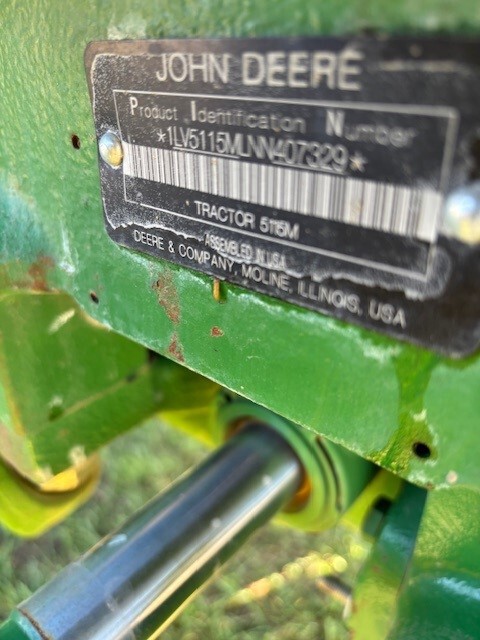 2022 John Deere 5115M Image 12