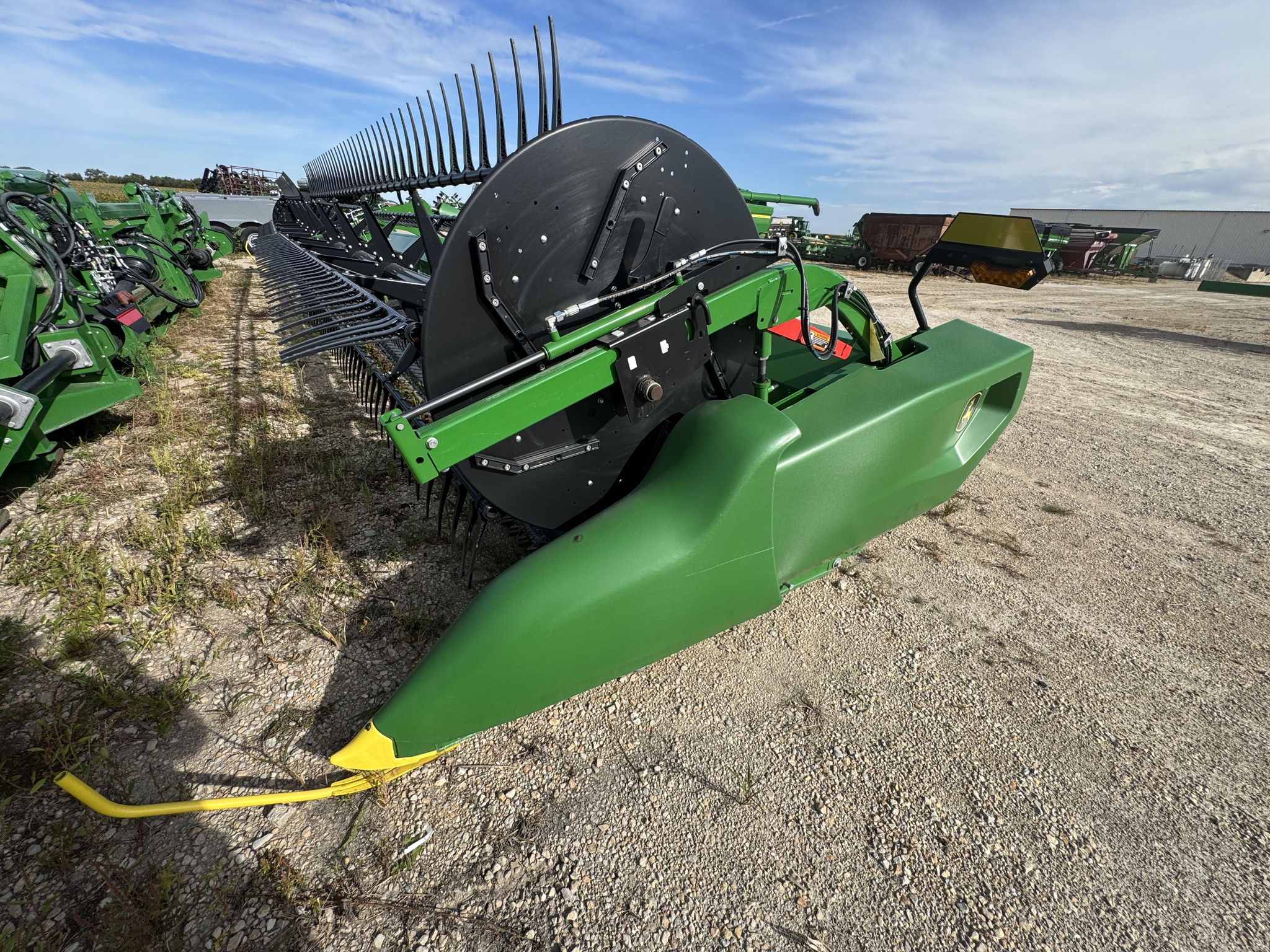 2023 John Deere RD40F at Heritage Tractor in Mendota, IL