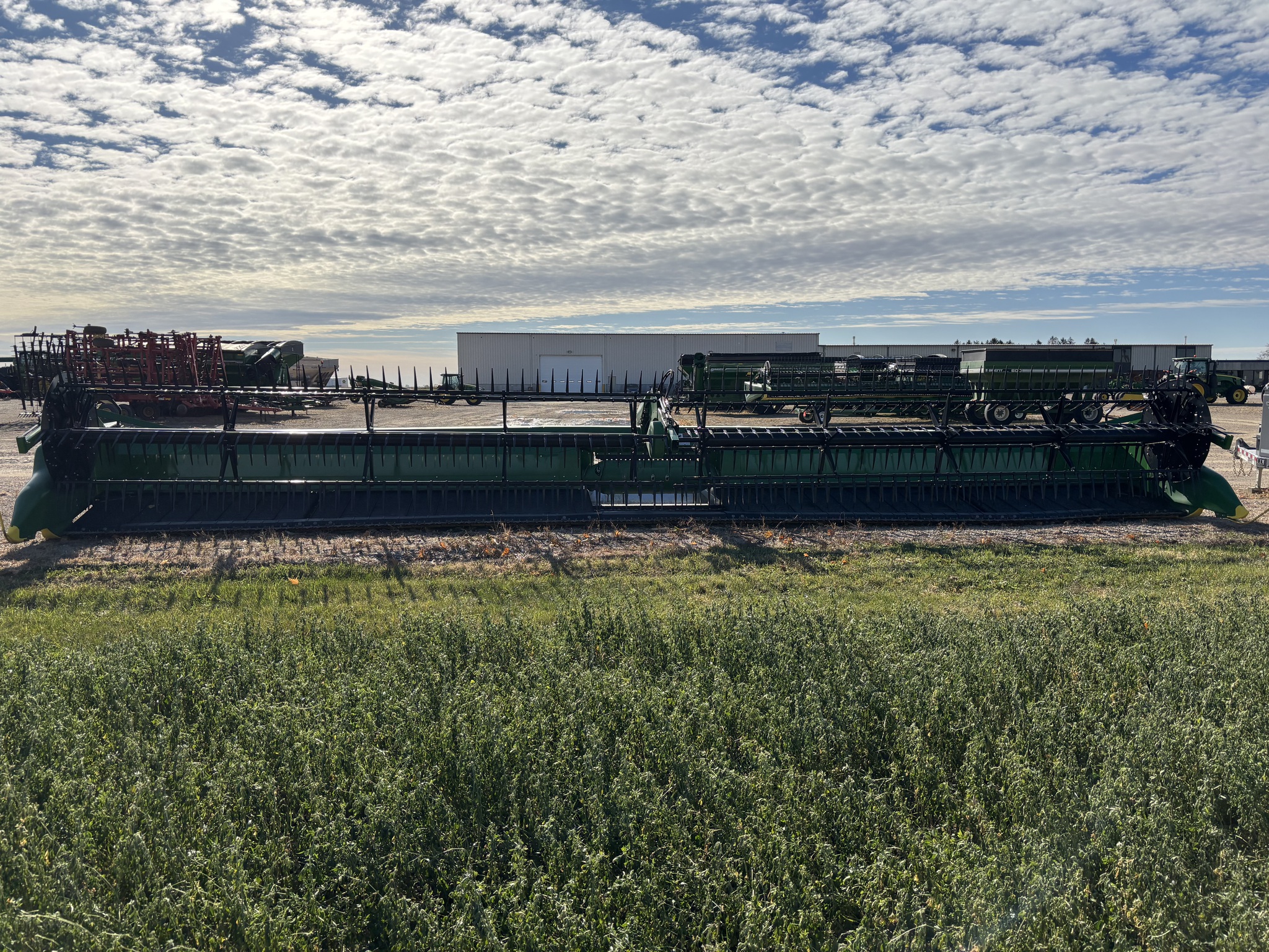  2023 John Deere RD40F at Heritage Tractor in Mendota, IL