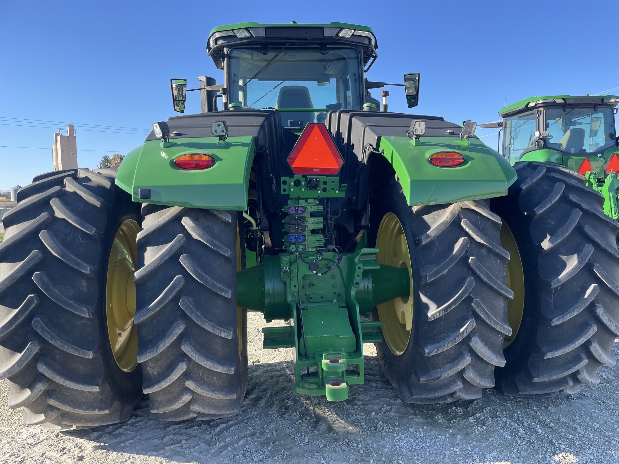 2022 John Deere 9R 490 Image 6