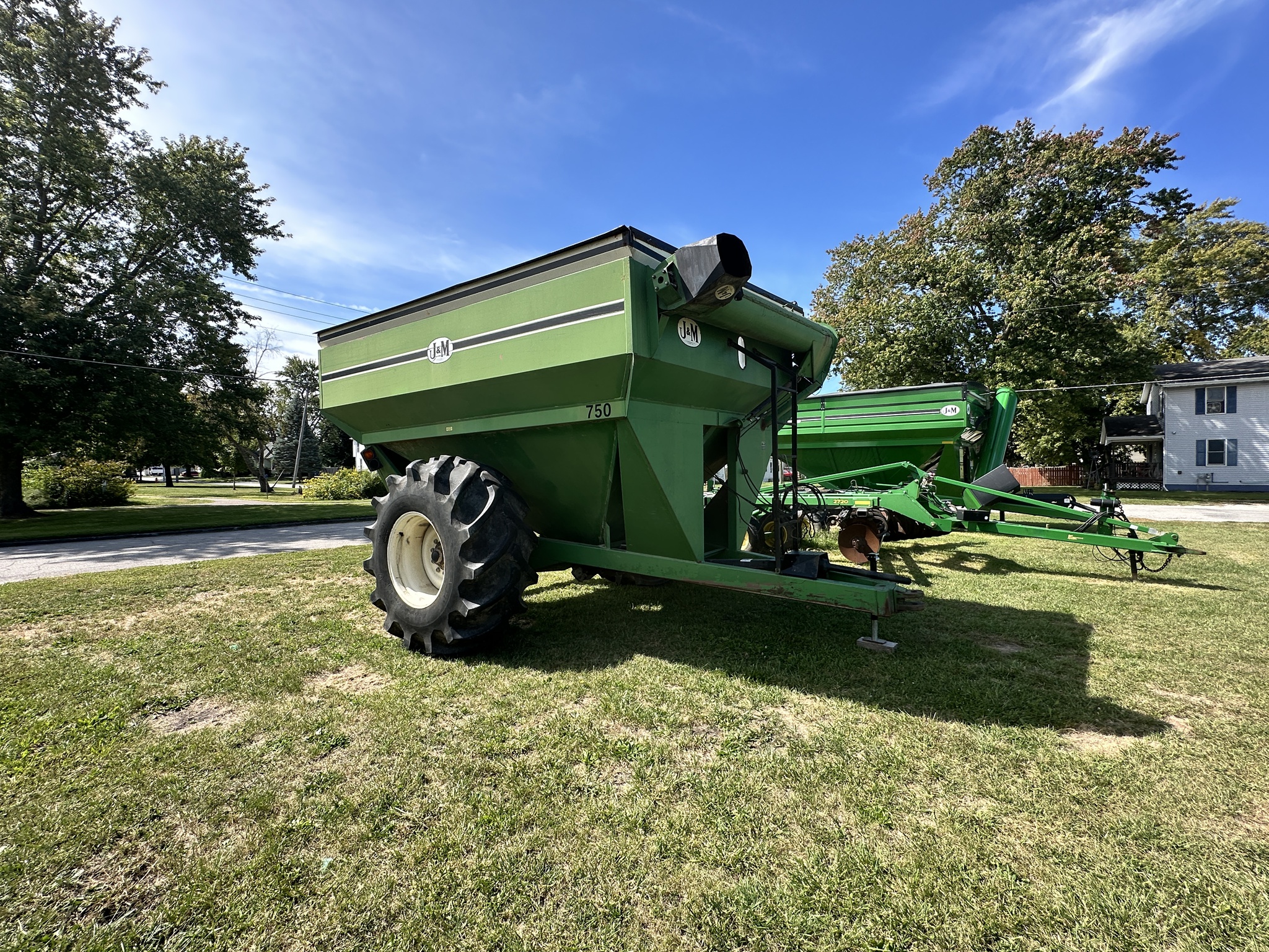  2007 J&M 750 at Heritage Tractor in Pontiac, IL