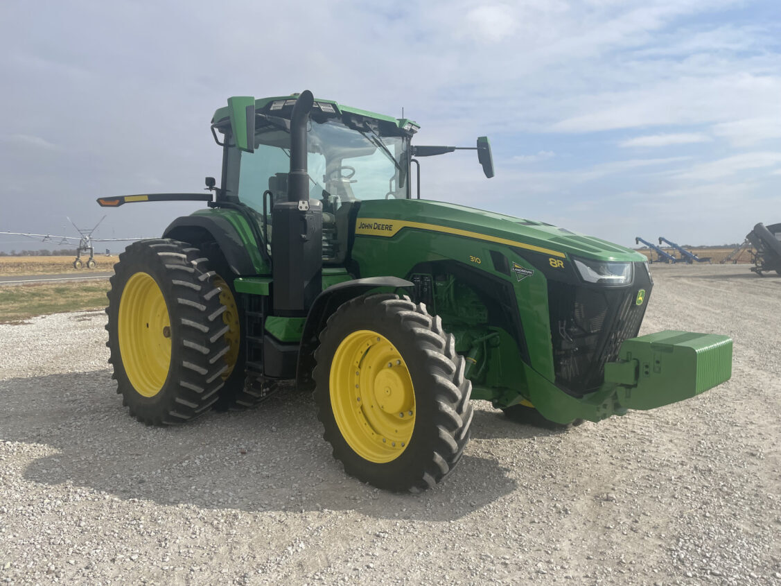 2024 John Deere 8R 310 Image 6