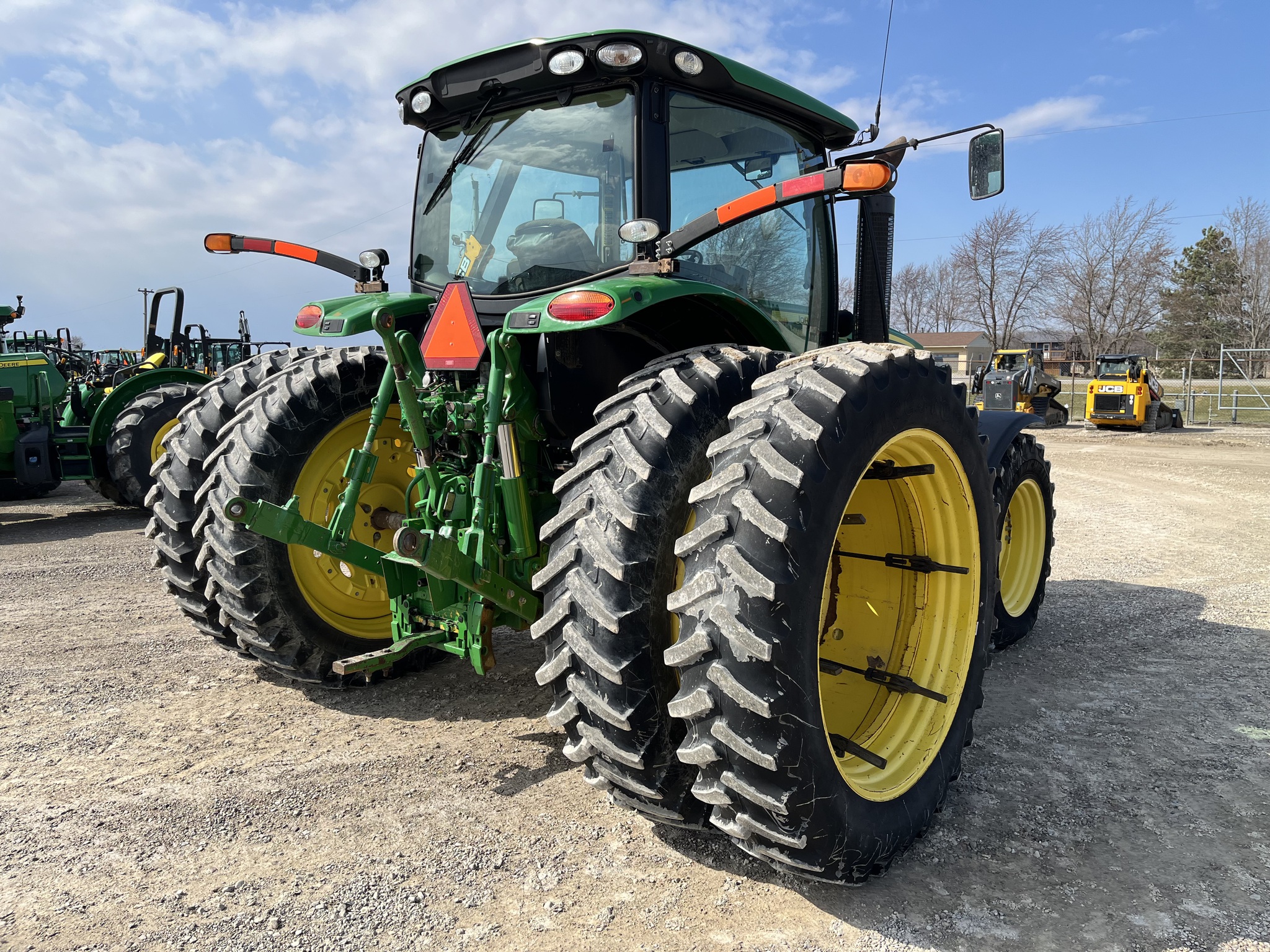 2013 John Deere 6140R Row Crop Tractors
