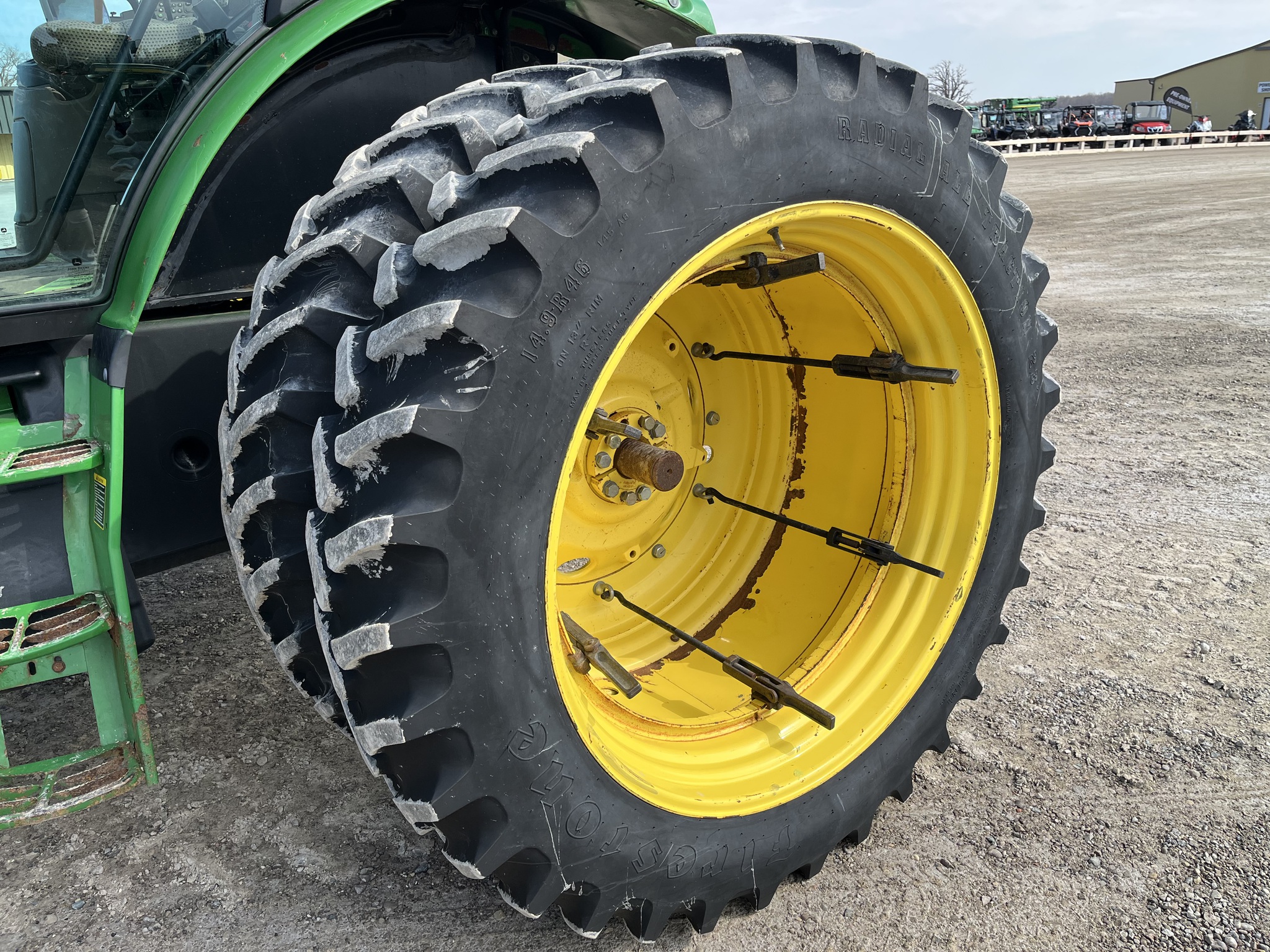 2013 John Deere 6140R Row Crop Tractors