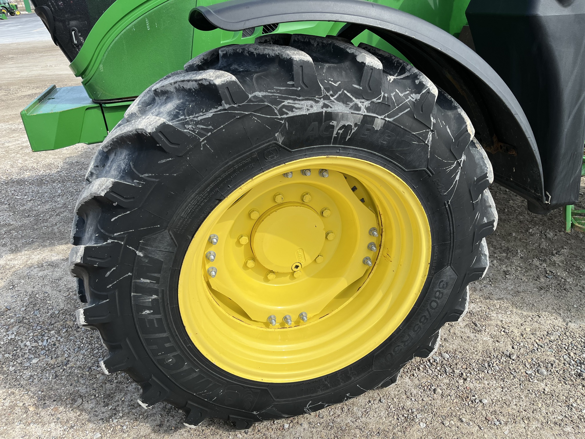2013 John Deere 6140R Row Crop Tractors