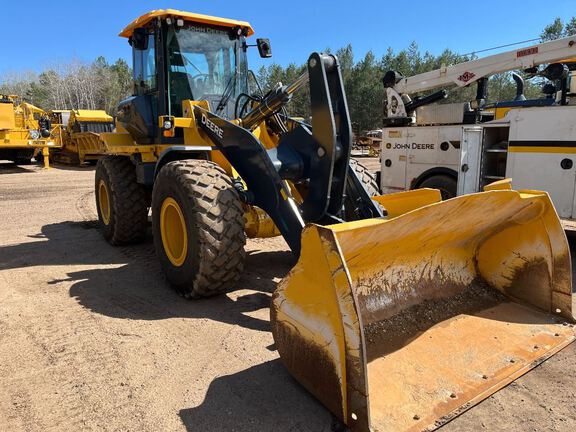 2024 John Deere 544P