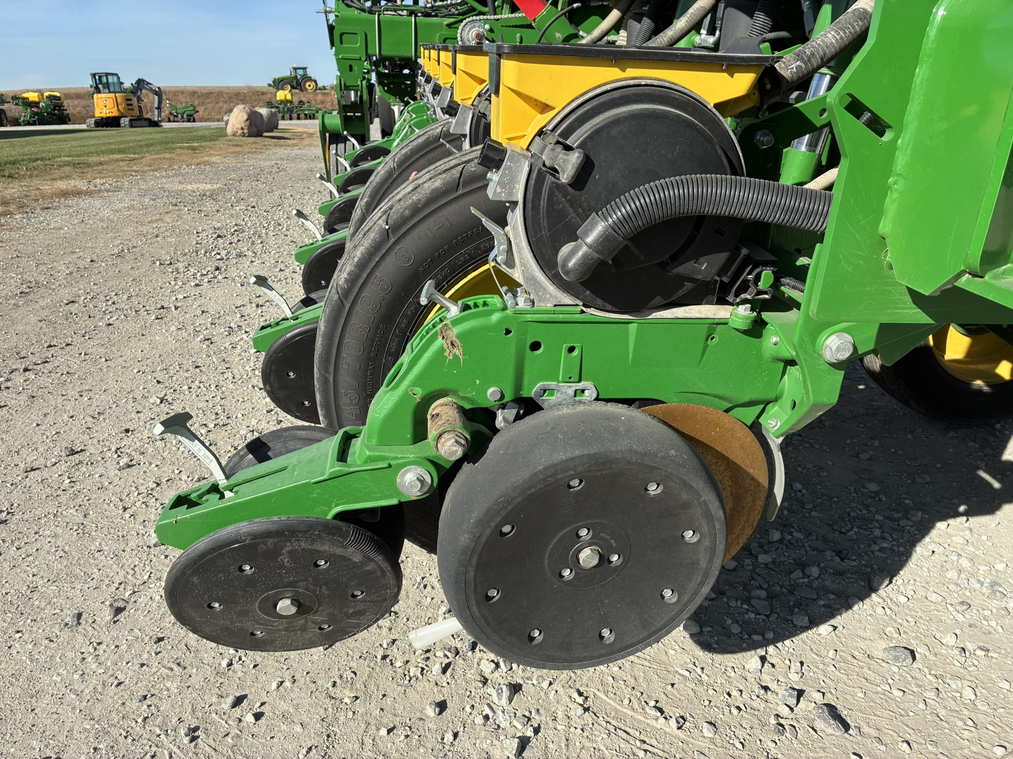 2023 John Deere 1795 Image 8