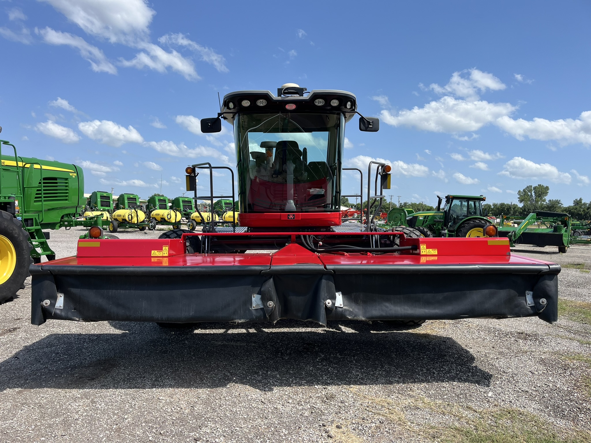 2017 Massey Ferguson WR9870 Image 6