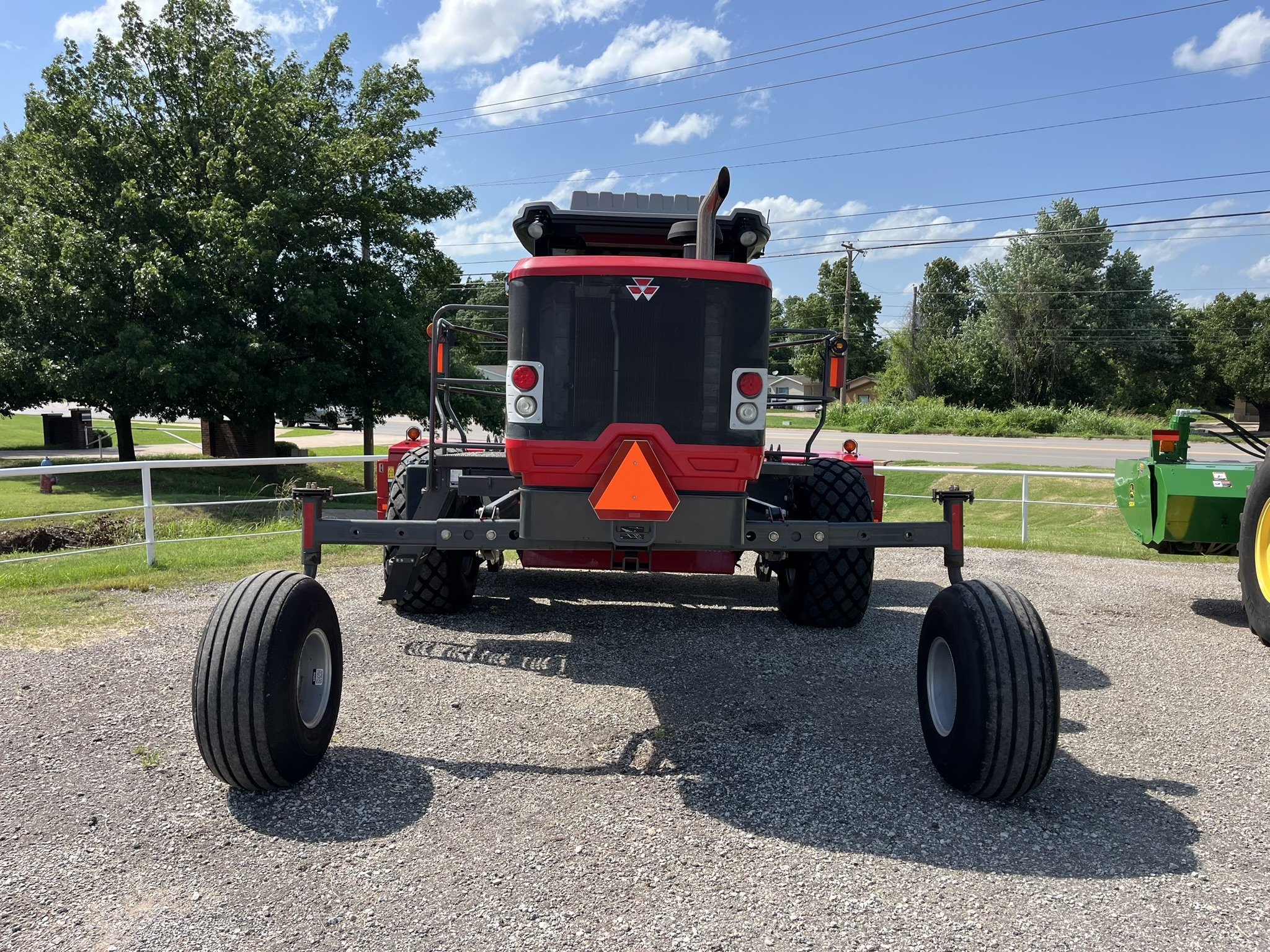 2017 Massey Ferguson WR9870 Image 3