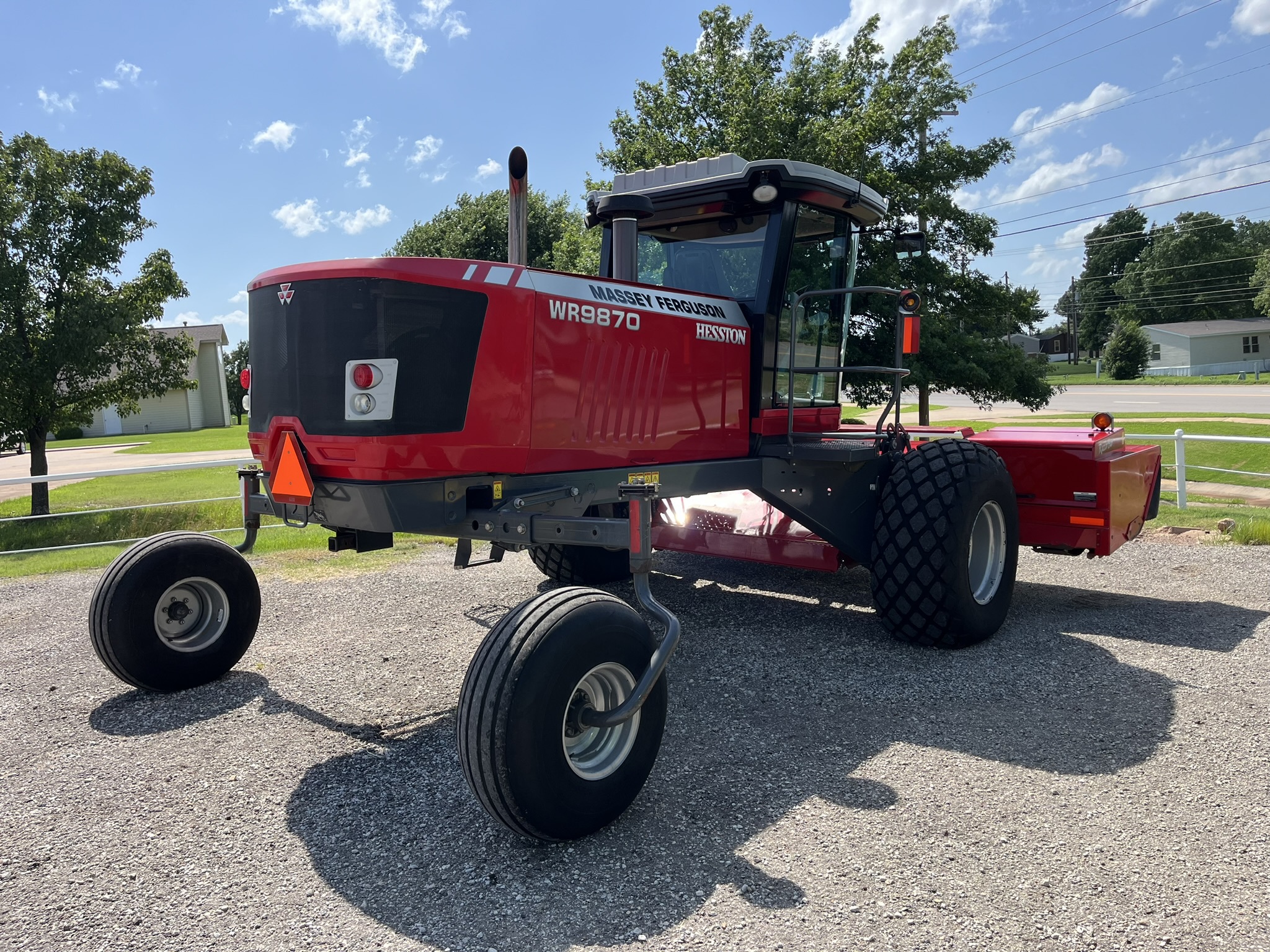 2017 Massey Ferguson WR9870 Image 4