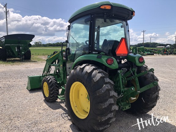 Photo of 2019 John Deere 4052R