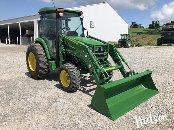 Photo of 2019 John Deere 4052R