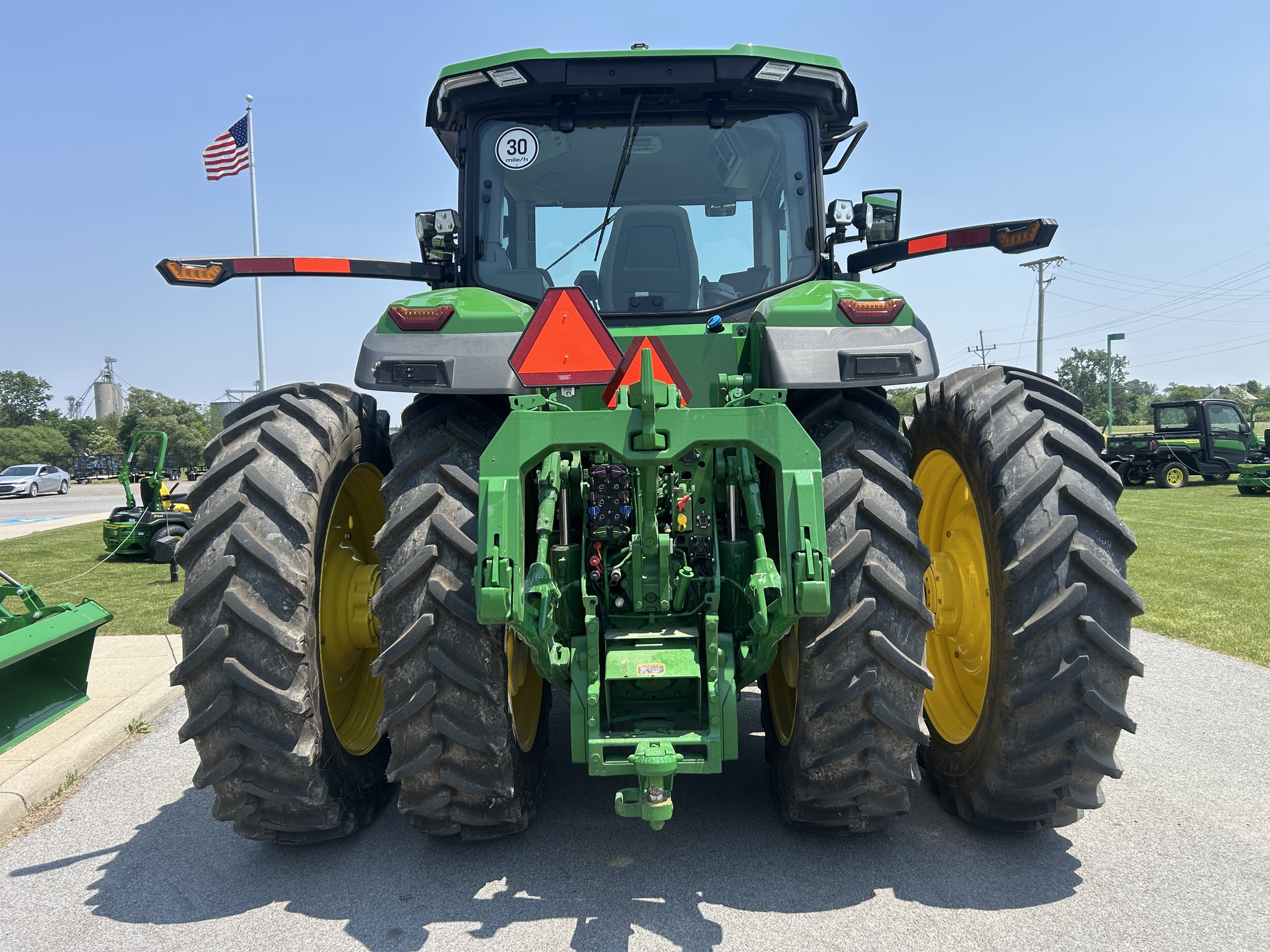2024 John Deere 8R 310 Image 4