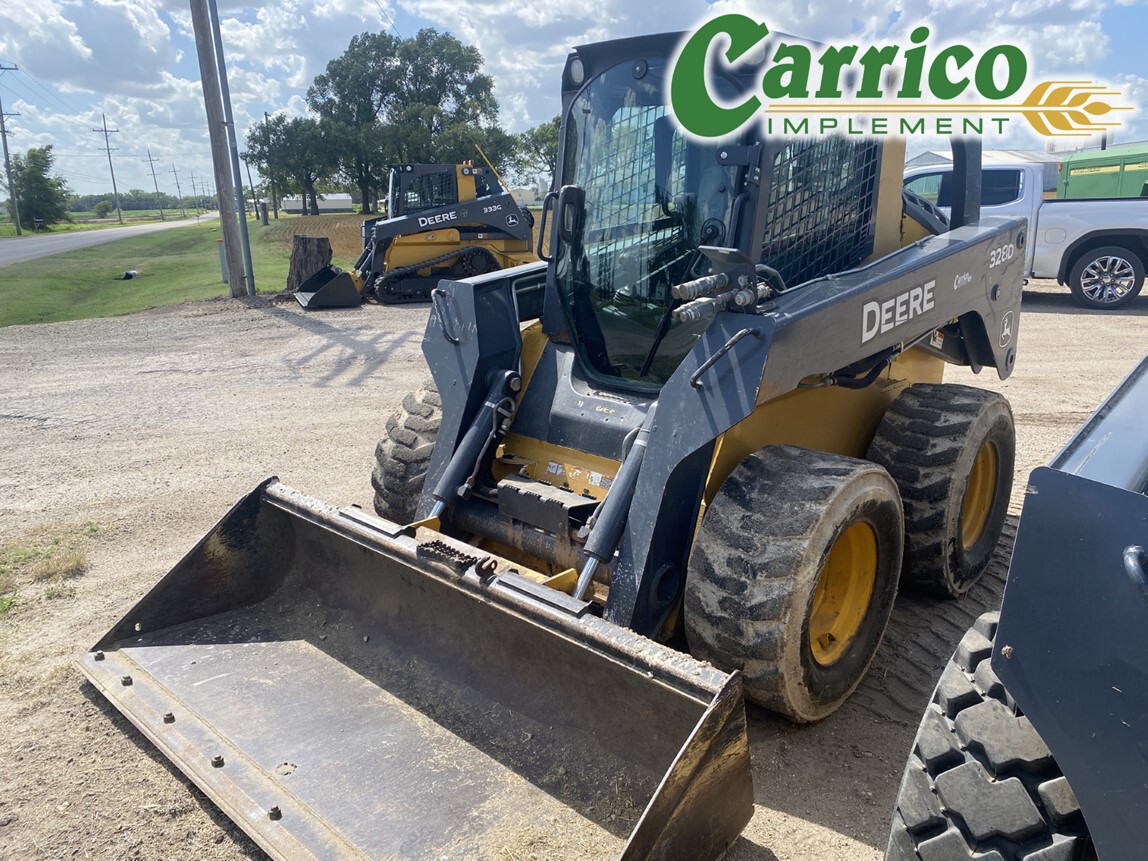 2011 John Deere 328D Image 1
