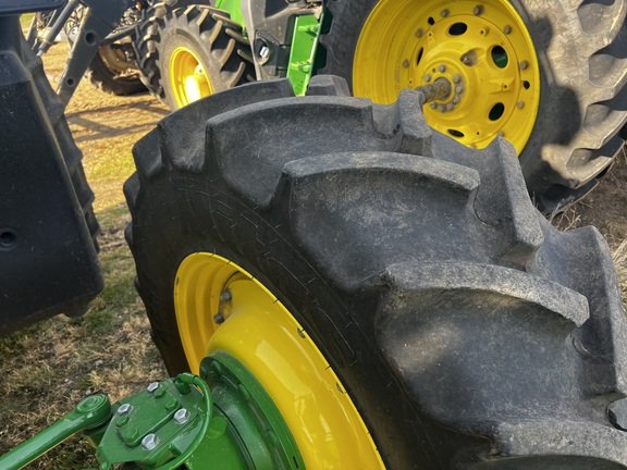 2025 John Deere 6R 165 - Photo9