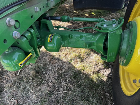 2025 John Deere 6R 165 - Photo10