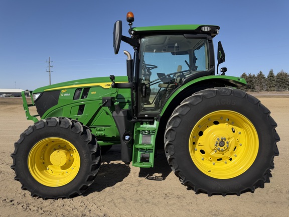 2025 John Deere 6R 165 - Photo6