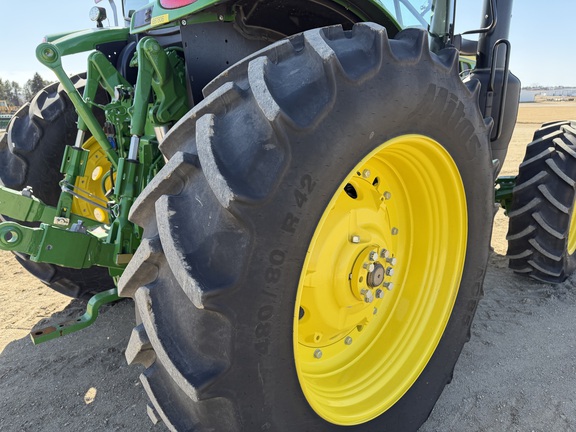 2025 John Deere 6R 165 - Photo15