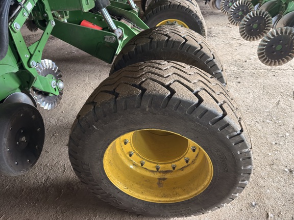 Photo of 2022 John Deere DB60