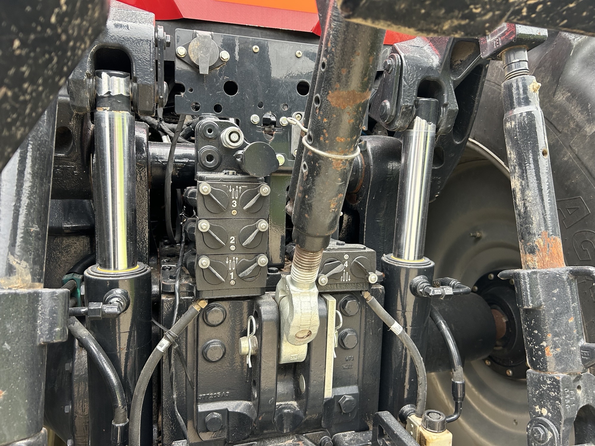 2015 Case IH Magnum 250 Image 11