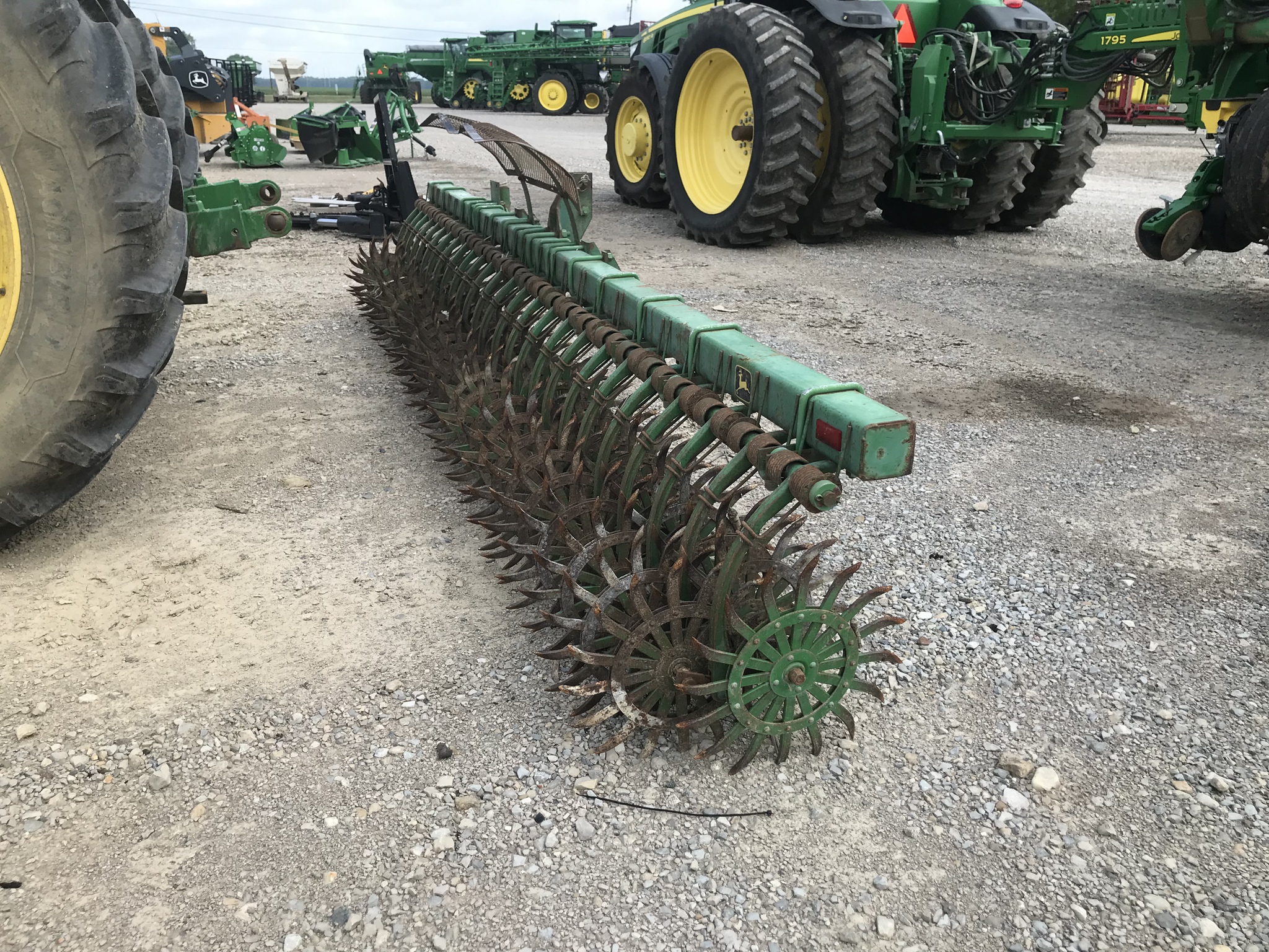 John Deere 400 Image 8