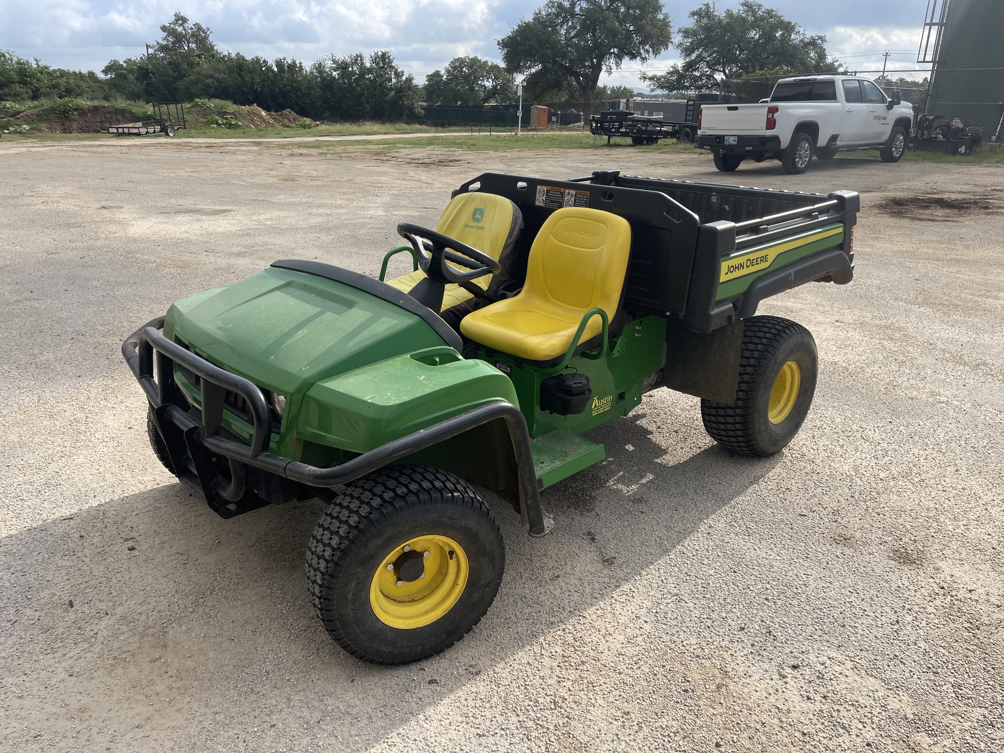 2021 John Deere TX Turf Image 3