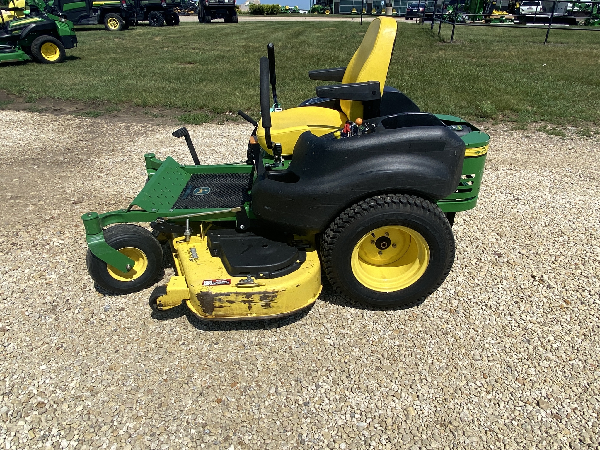 2013 John Deere Z655 Image 8