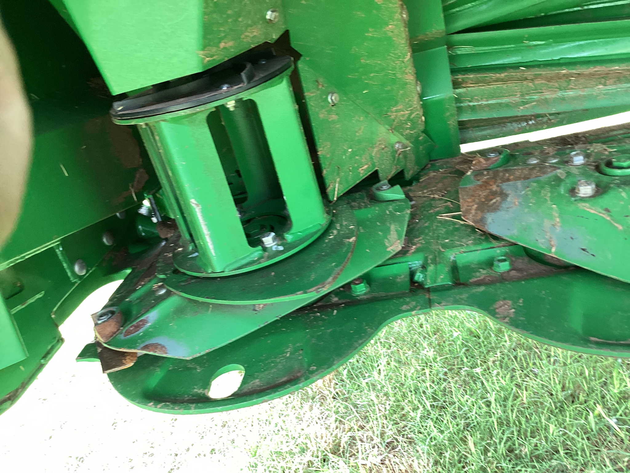 2024 John Deere S300 Image 10