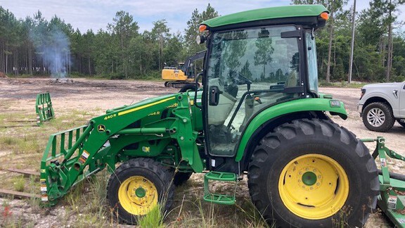 2022 John Deere 4044R
